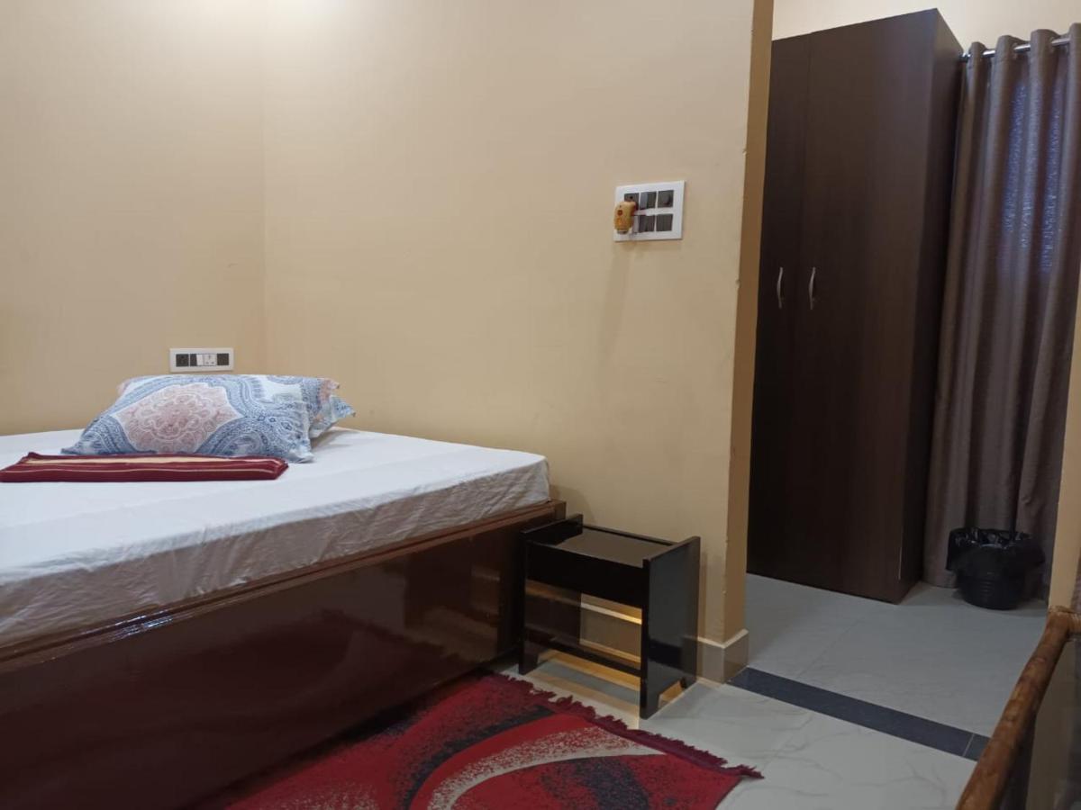 Govardhan Home Stay Guwahati Eksteriør bilde